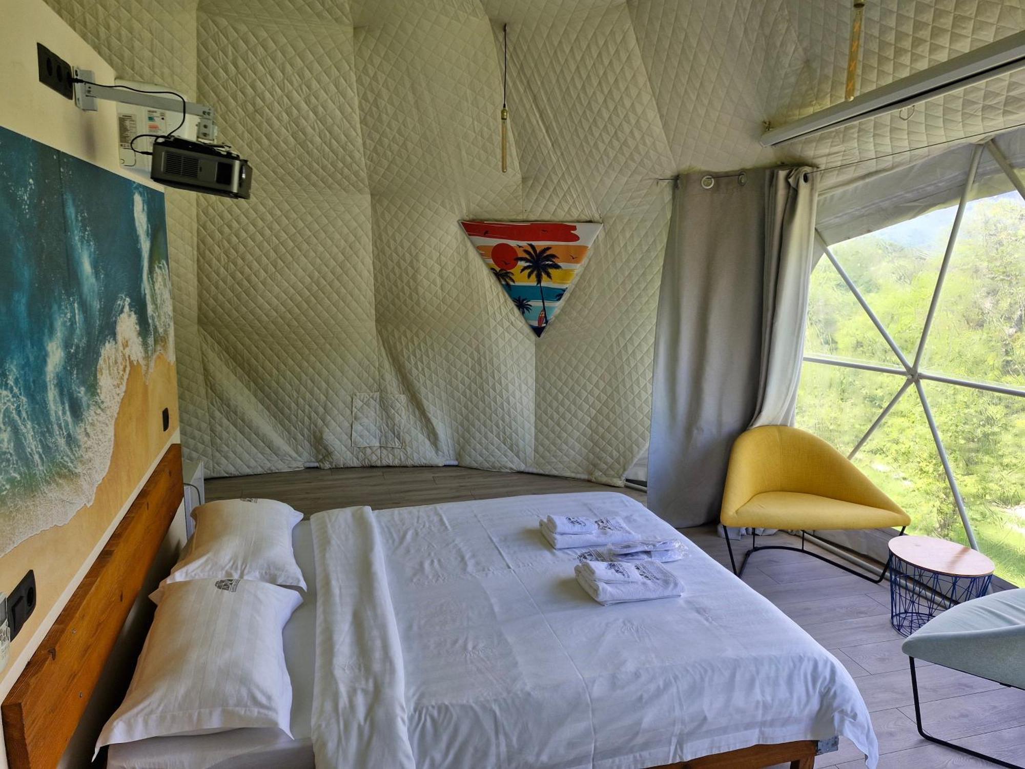 Glamping Georgia Krikhi Hotel Ambrolauri Exterior photo